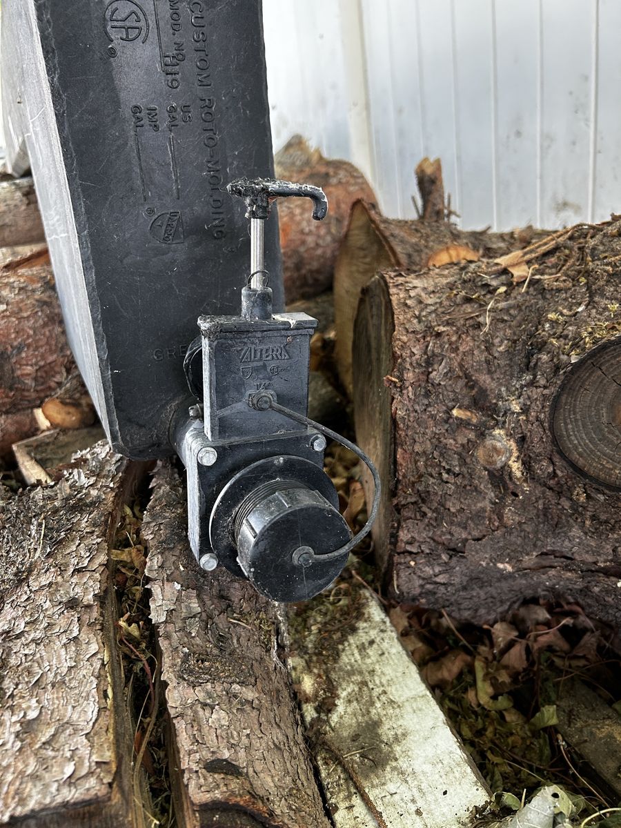 RV Holding tank