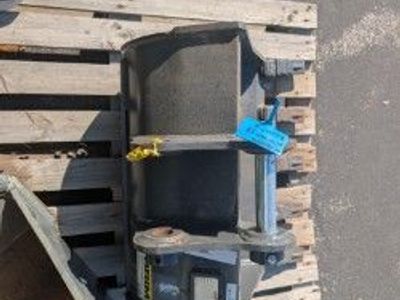 CNH 24" Bucket Pin on