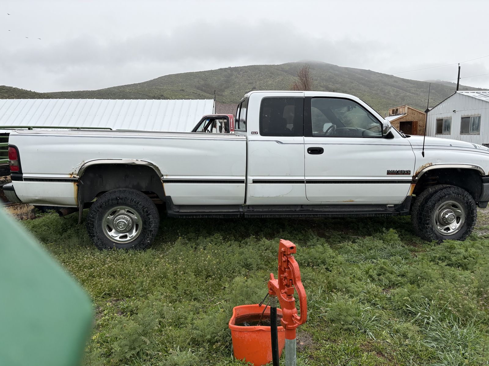 1996 Dodge Ram 2500 ST