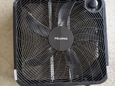 Pelonis 20” black box fan with 3 speeds $20 cash/venmo in Draper