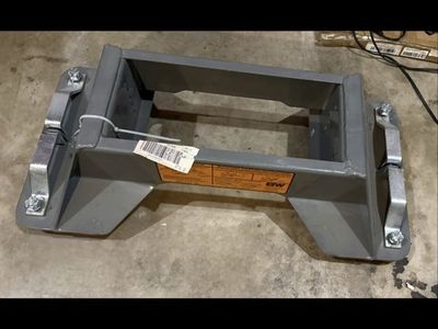 B&W RVB3300 Fifth Wheel Trailer Hitch - 20,000 lbs GTW, 5,000 lbs VTW