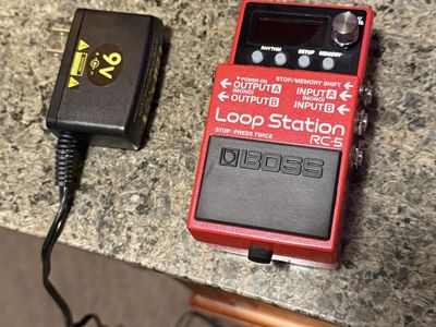 Boss RC-5 Loop Station + Truetone 1 SPOT 9V Power Supply