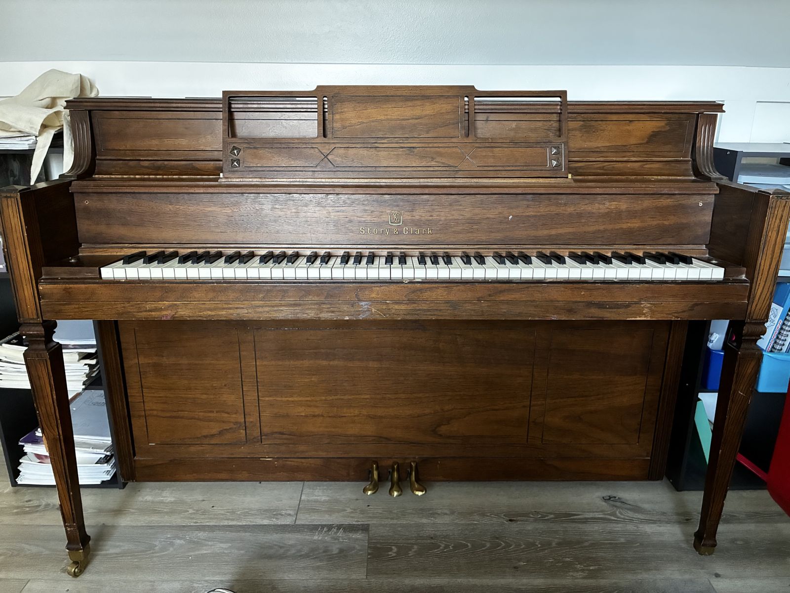Free piano