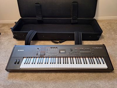Digital Piano Synthesizer Keyboard Workstation Yamaha S70XS