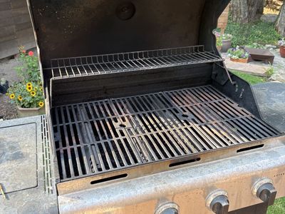 Charbroil gas grill