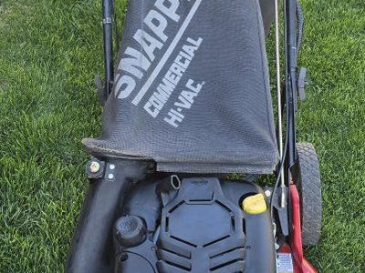 Snapper Hi-Vac Push Mower with Easy Speed - excellent condition