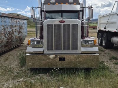 Dump truck