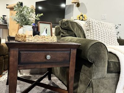 Broyhill night stands set of two