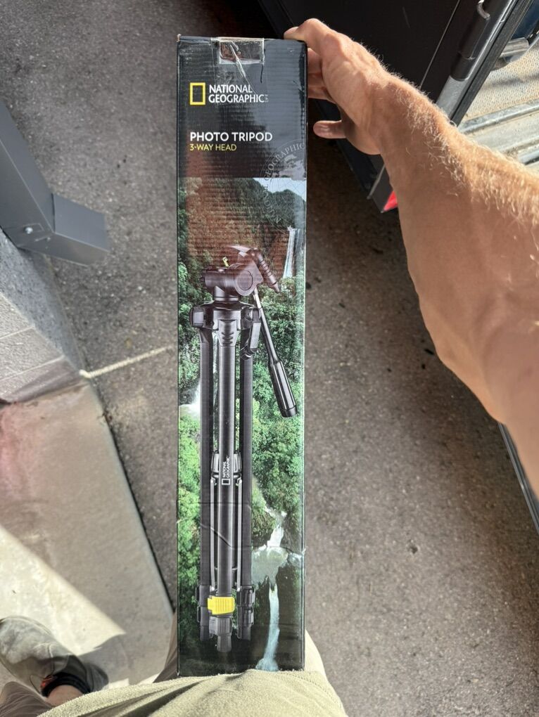 National Geographic photo tripod