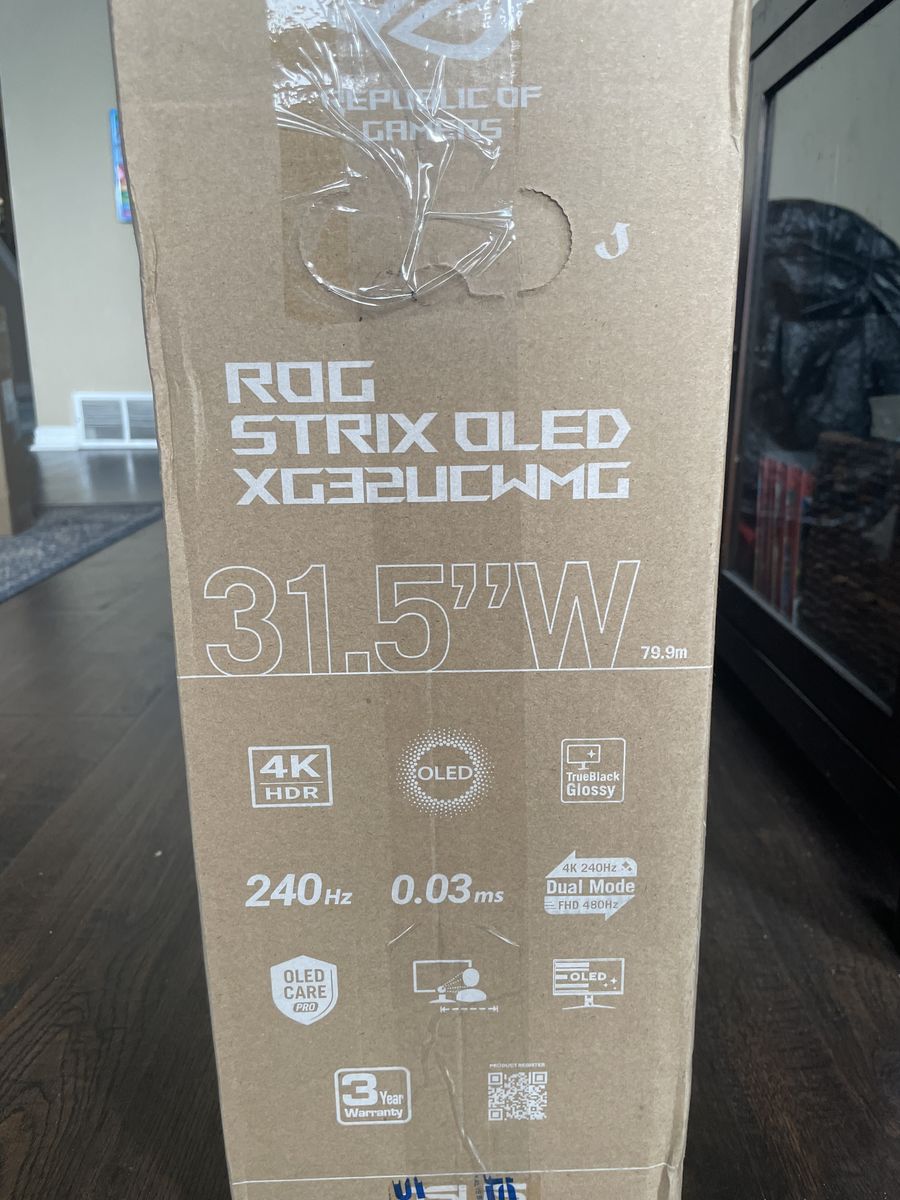 ASUS ROG Strix 4k 32 OLED XG32UCWMG  240/480hz 37 hours.