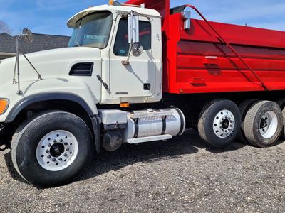 2006 mack granite dump truck
