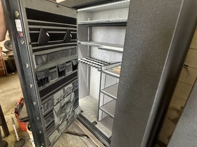 Fort Knox Defender 100 gun safe