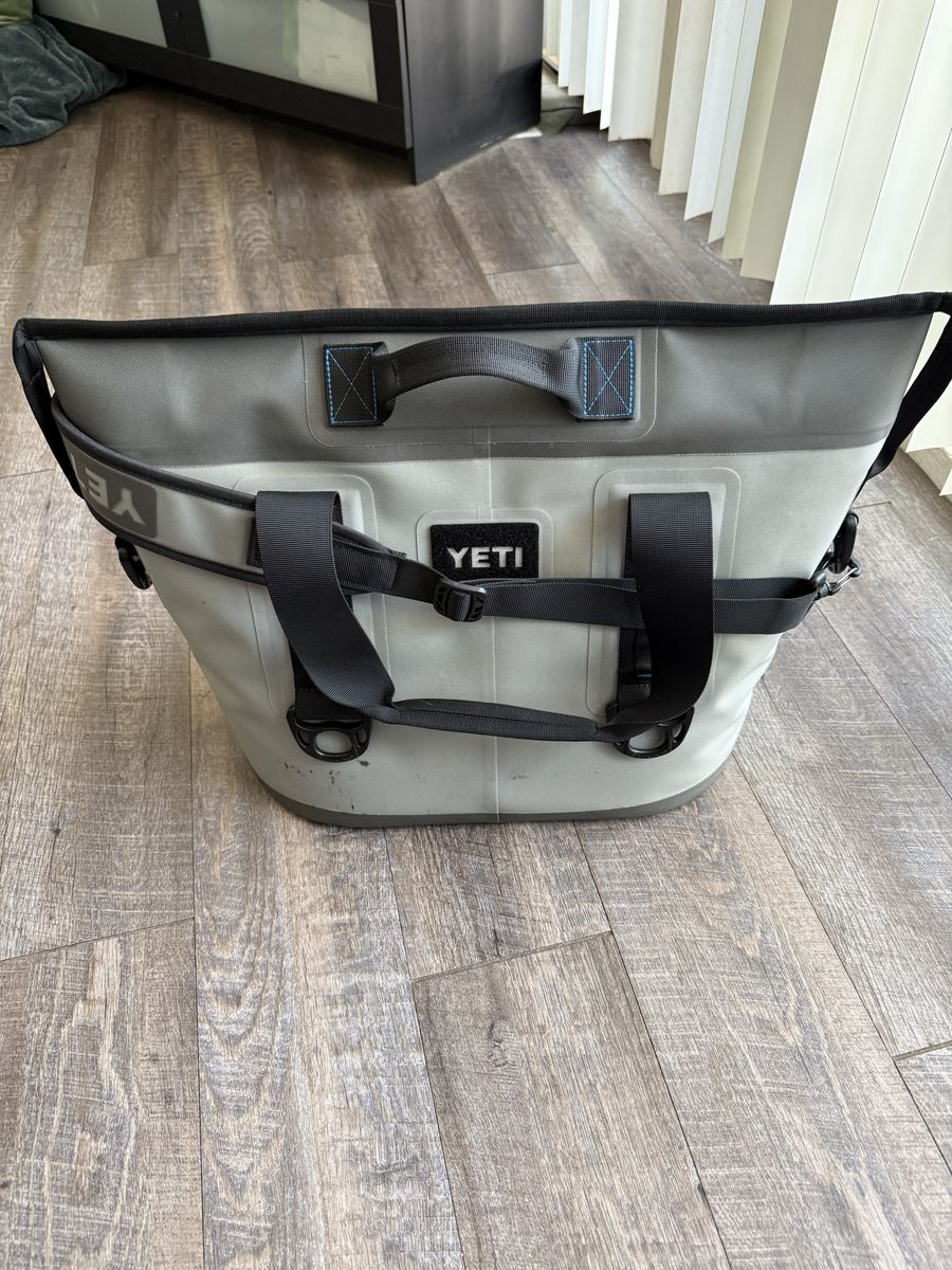 Yeti Hopper 20 Soft Cooler