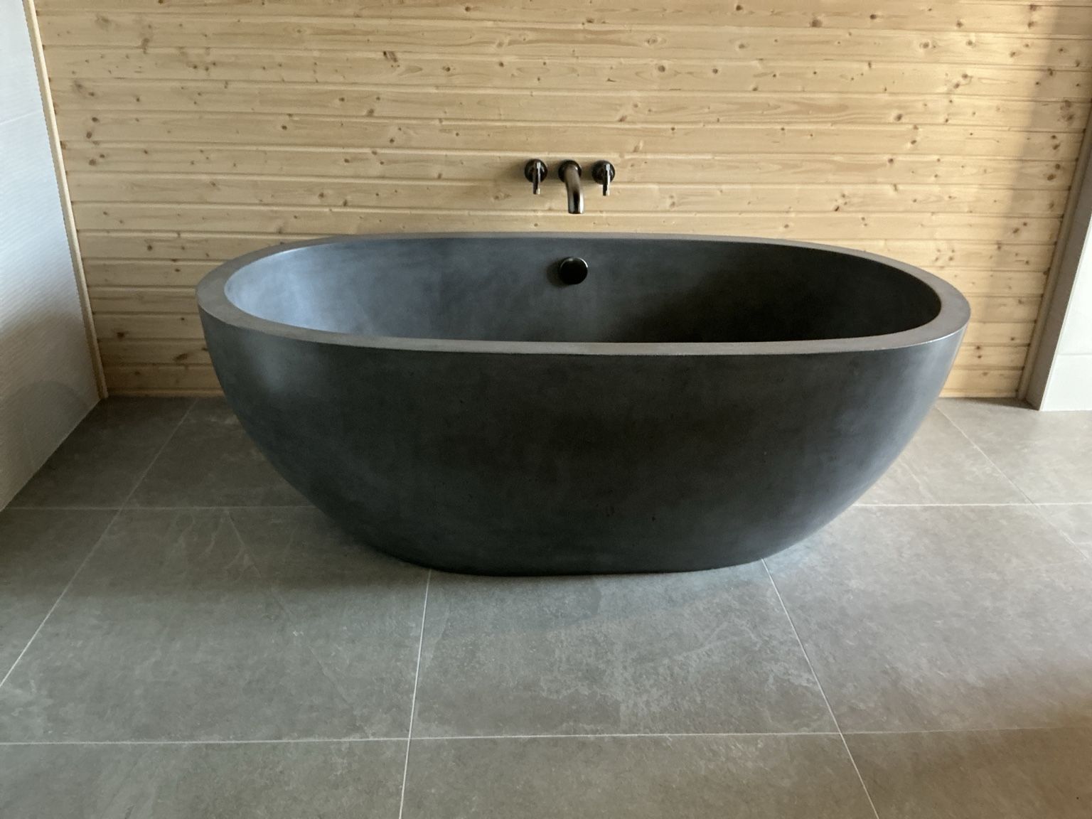 Luxury Cold Plunge | 72” Freestanding Charcoal Spa Tub