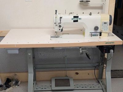 Industrial Sewing Machine with Table
