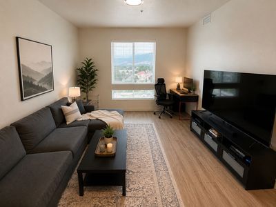 $1,000 CASH INCENTIVE – Lease Takeover at Canyon Vista Apartments (1 Bed / 1 Bath)