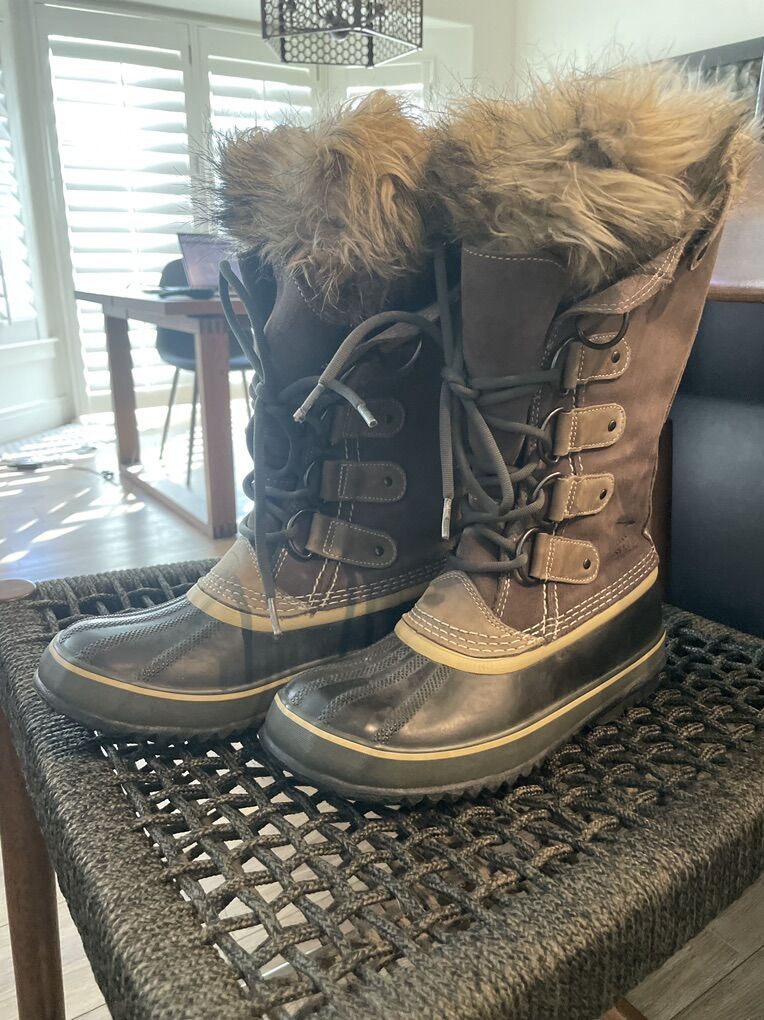 Sorel Snow Boots