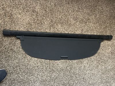 Retractable cargo cover for 2017-2022 Honda CR-V