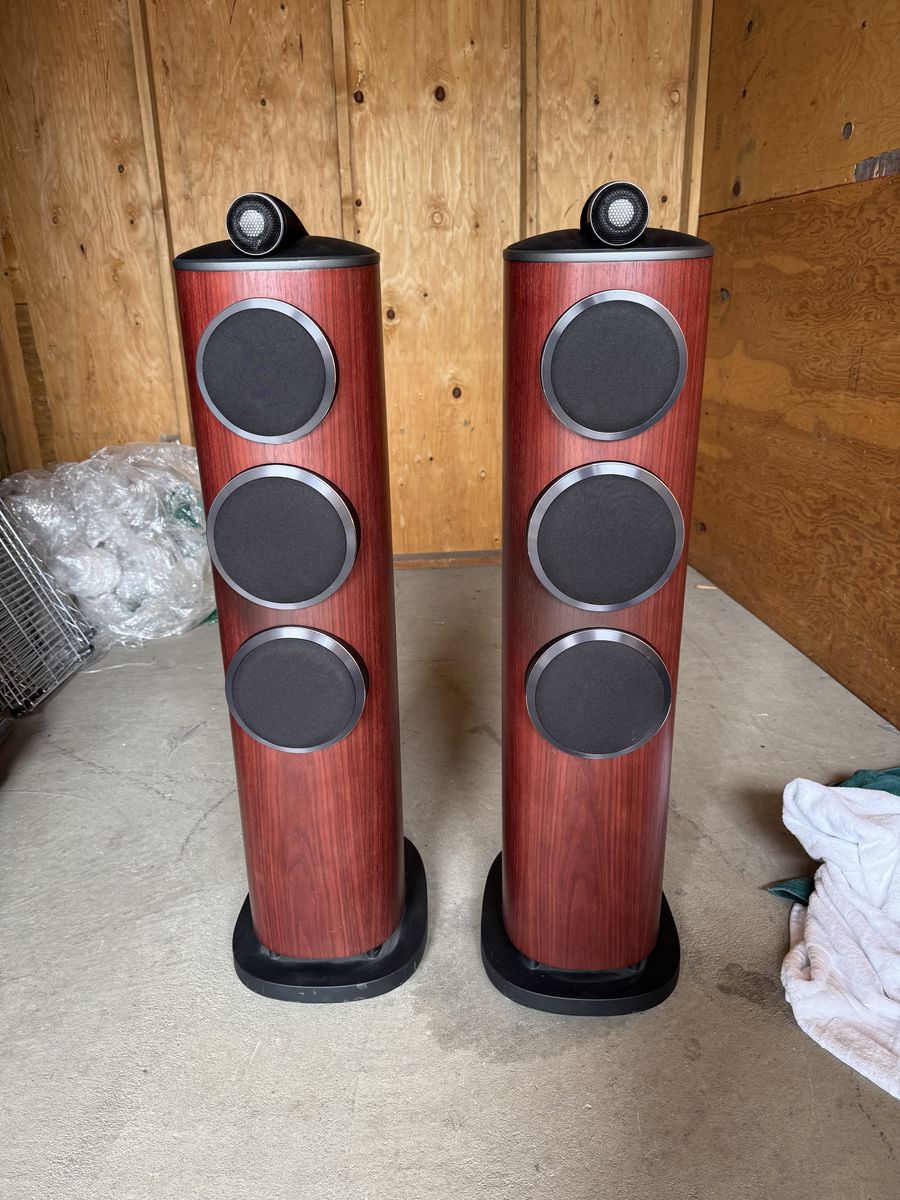 Bowers & Wilkins 804 D4 Floorstanding Speakers – Satin Rosenut (Pair)