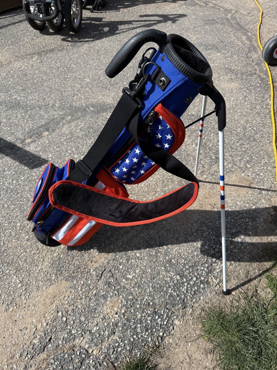 Sunday Golf Bag