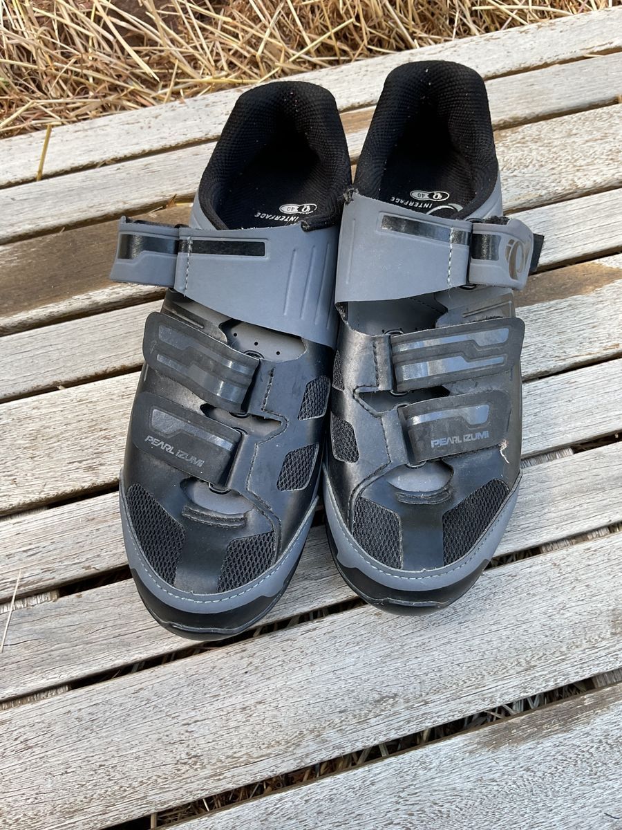 gray mountain biking shoes