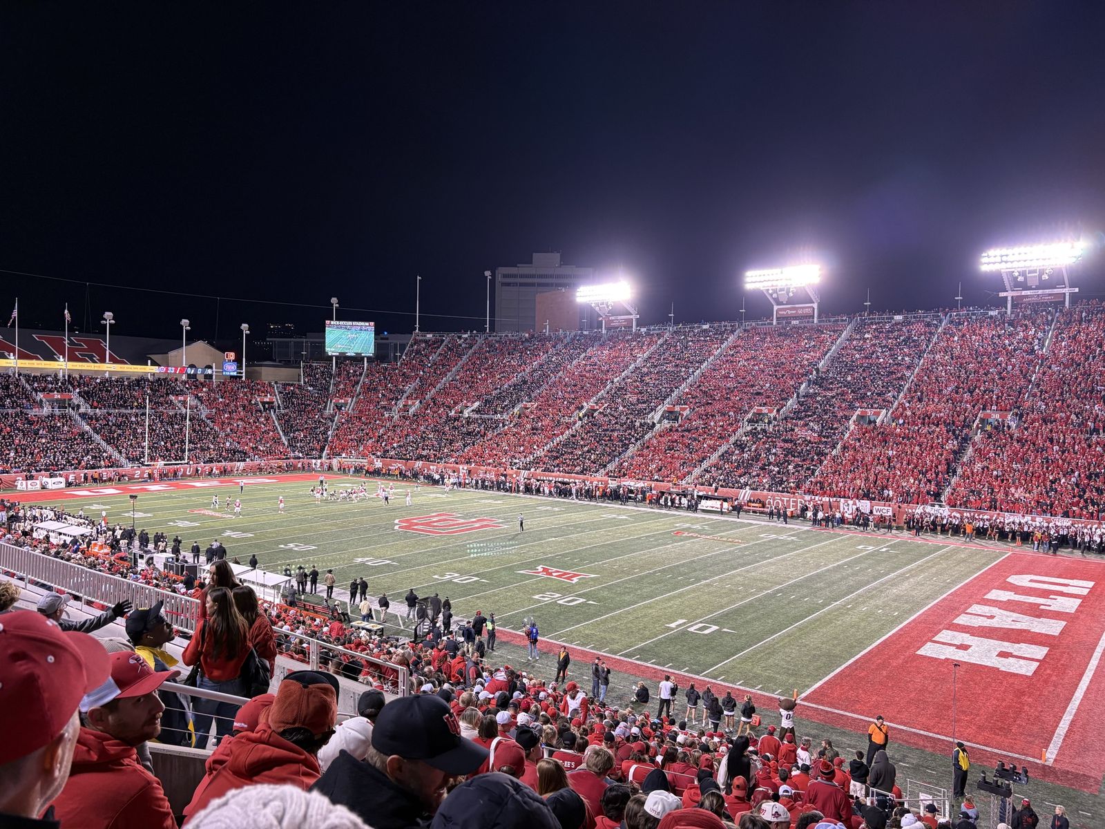 Utah Utes Football vs. Arkansas W08 Row 29