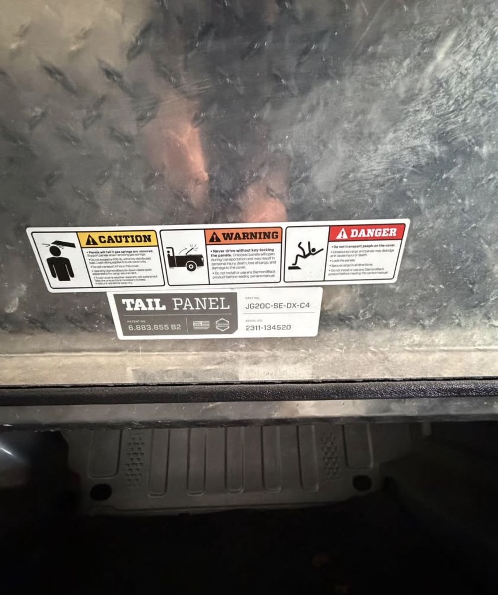 Main image 4