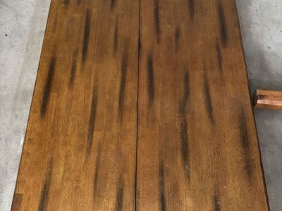 Expandable wooden dining or kitchen table with 7 stools
