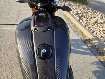 Indian FTR 1200 Carbon Motorcycle - Akrapovic Exhaust