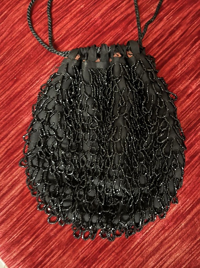 Drawstring Beaded Flapper Bag/Purse - Vintage/Antique