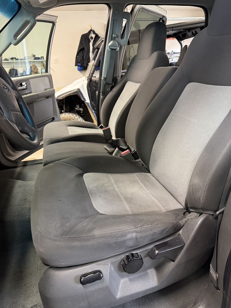 2006 FORD EXPEDITION XLT