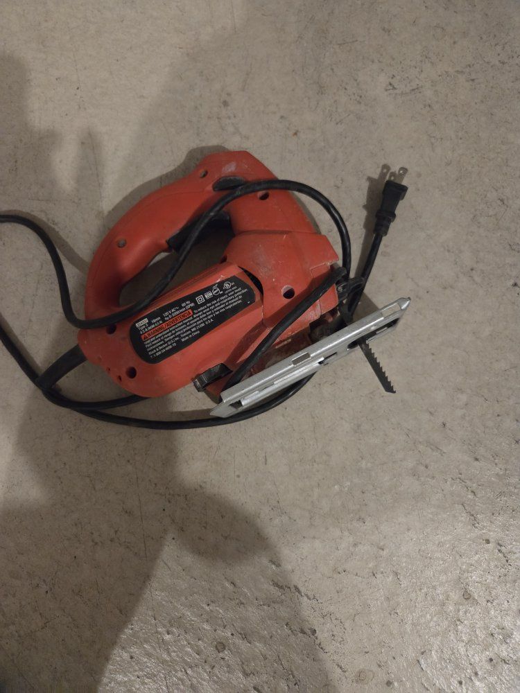 Black+Decker JS500 Variable Speed Electric Jig Saw - Red, 120V AC, 3.2A