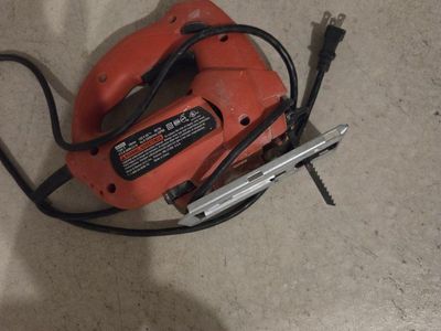Black+Decker JS500 Variable Speed Electric Jig Saw - Red, 120V AC, 3.2A