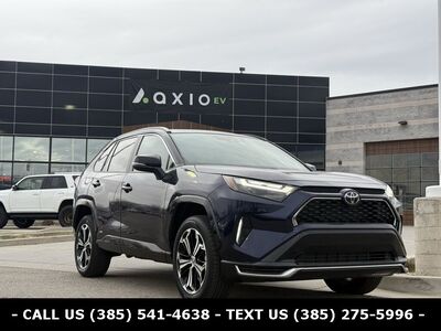 2025 Toyota RAV4 Plug-in Hybrid XSE