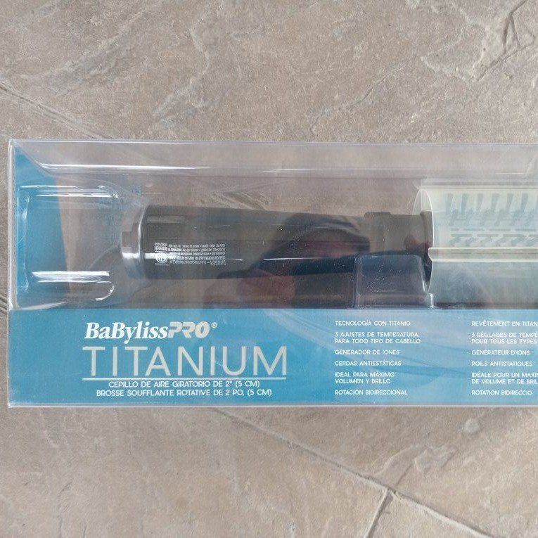BaBylissPRO Titanium 2" Rotating Hot Air Brush