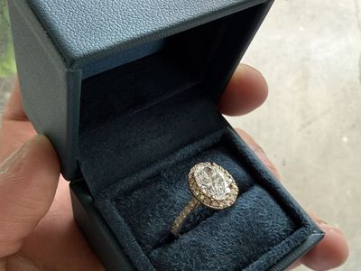 14K Yellow Gold IGI Certified Lab-Created Diamond Oval Shape Halo Pave Ring (2 CTW F VS) | Size 7 — Brand New