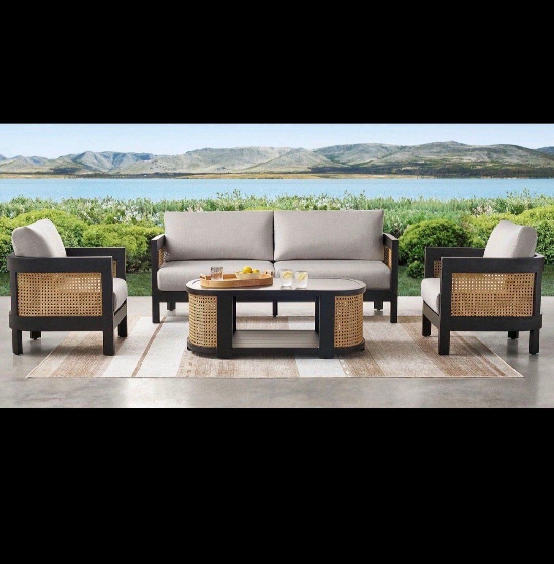 Member's Mark Enzo Patio Set
