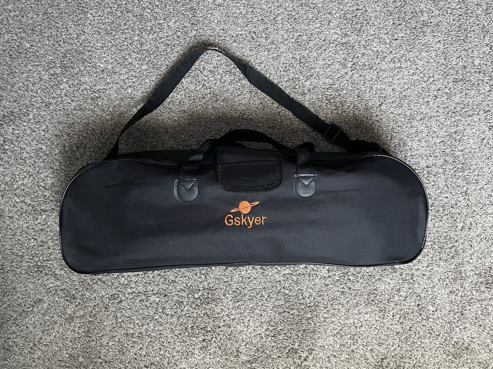 Main image 3