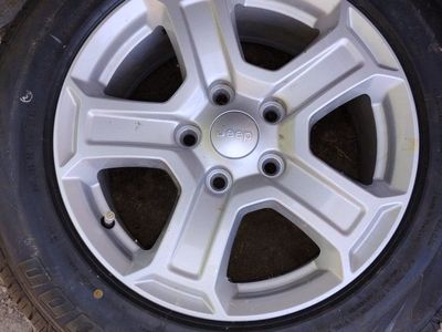Jeep Wrangler JK OEM 17" Wheel & Sailun Atrezzo SVR LX 255/75R17 Tire - Full Size Spare