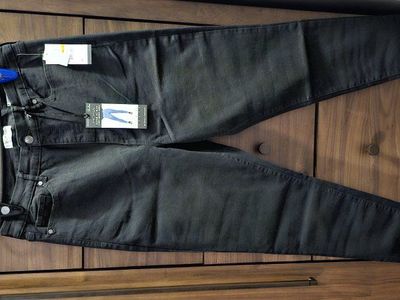Sofia Jeans by Sofia Vergara – Super Hi‑Rise Curvy