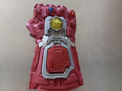 MARVEL- Thanos glove toy