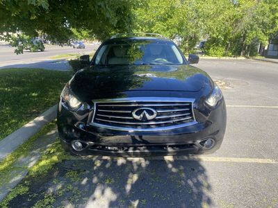 2012 Infiniti FX35