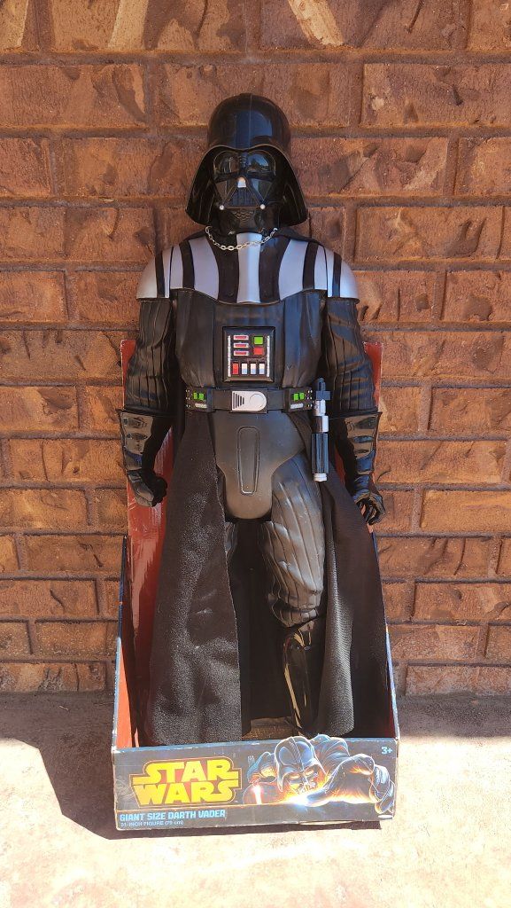 Giant size Darth Vader 31 inches