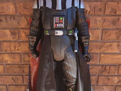 Giant size Darth Vader 31 inches