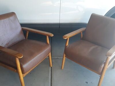 2 Accent Chairs CHEAP MADE