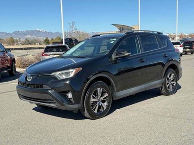 2017 TOYOTA RAV4 XLE