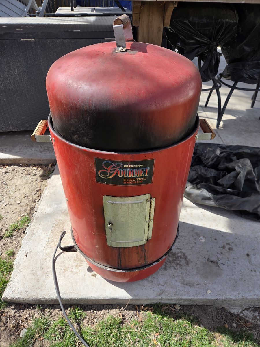 Brinkman Gourmet Electric Smoker