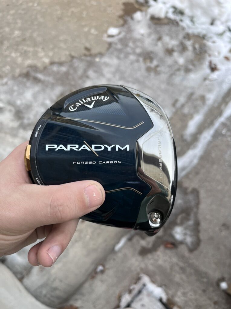 Very mint callaway Paradym core 9* head