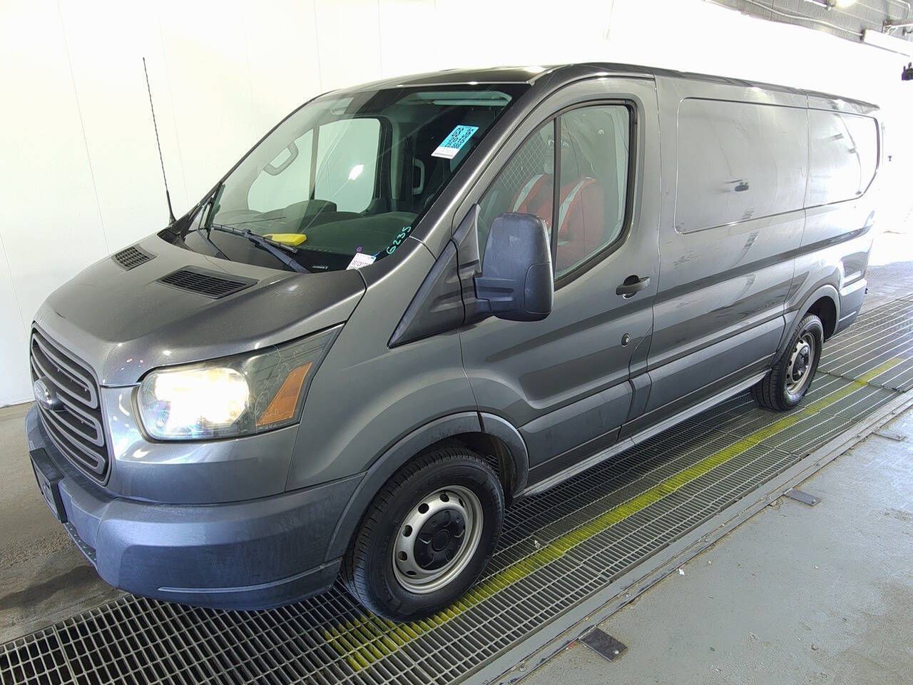 Main image 5