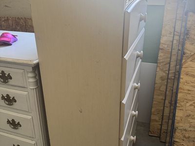 Drawer dresser